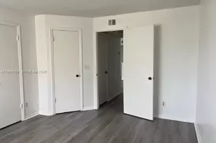 12430 Vista Isles Dr, Sunrise, FL 33325 - Photo 18