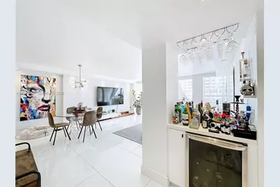 600 NE 36th St #703, Miami, FL 33137 - Photo 22