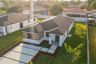 22840 SW 122nd Pl, Miami, FL 33170 - Photo 4