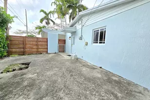 10330 SW 53rd St, Miami, FL 33165 - Photo 24