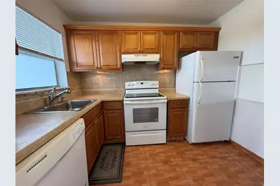 8135 Sunrise Lakes Blvd #302, Sunrise, FL 33322 - Photo 32