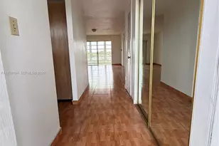 8135 Sunrise Lakes Blvd, Sunrise, FL 33322 - Photo 2
