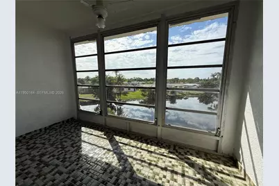 8135 Sunrise Lakes Blvd #302, Sunrise, FL 33322 - Photo 16