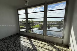 8135 Sunrise Lakes Blvd, Sunrise, FL 33322 - Photo 16