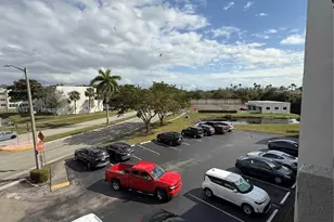 8135 Sunrise Lakes Blvd, Sunrise, FL 33322 - Photo 48