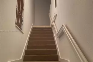 1659 Passion Vine Cir, Weston, FL 33326 - Photo 14