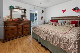 1000 SW 125th Ave, Pembroke Pines, FL 33027 - Photo 14