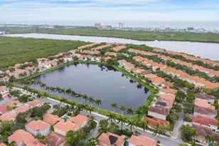 1140 Canella Ln, Hollywood, FL 33019 - Photo 24