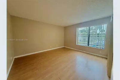 2320 S Cypress Bend Dr #206, Pompano Beach, FL 33069 - Photo 16