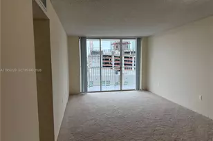 915 NW 1st Ave, Miami, FL 33136 - Photo 6