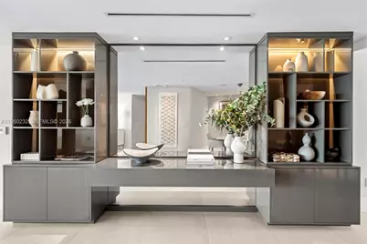 1000 S Pointe Dr #2802, Miami Beach, FL 33139 - Photo 12