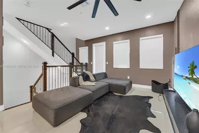 11537 SW 13th Ct, Pembroke Pines, FL 33025 - Photo 18