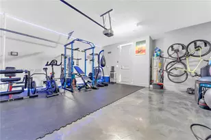 11537 SW 13th Ct, Pembroke Pines, FL 33025 - Photo 32