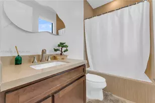 11537 SW 13th Ct, Pembroke Pines, FL 33025 - Photo 30