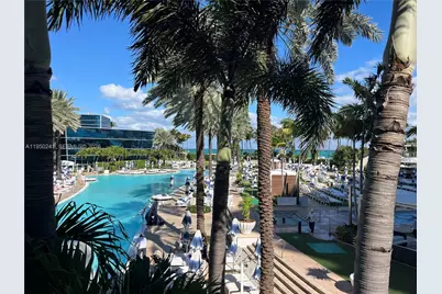 4391 Collins Ave #419, Miami Beach, FL 33140 - Photo 1