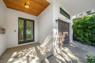 3061 SW 21st Ter, Miami, FL 33145 - Photo 2