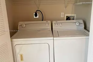 4785 SW 62nd Ave, Davie, FL 33314 - Photo 4