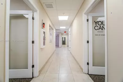 1001 NW 72nd St, Miami, FL 33150 - Photo 8