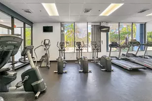 100 Bayview Dr, Sunny Isles Beach, FL 33160 - Photo 46