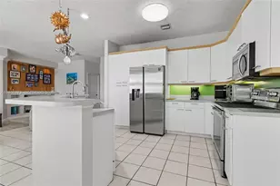 15842 NW 10th St, Pembroke Pines, FL 33028 - Photo 16