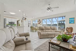 15842 NW 10th St, Pembroke Pines, FL 33028 - Photo 24