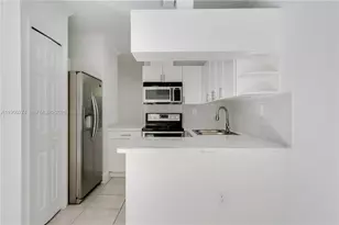 9481 SW 78th Ave, Miami, FL 33156 - Photo 10