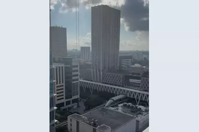 11 NE 6th St #2704, Miami, FL 33132 - Photo 4