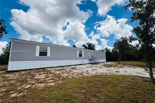 334 Oak Crest Dr, Other City - In The State Of Florida, FL 32148 - Photo 2