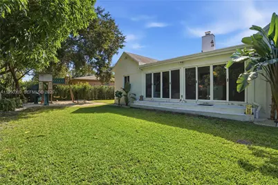 453 NE 89th St, El Portal, FL 33138 - Photo 30