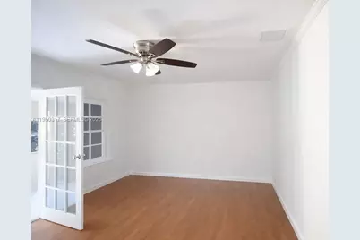 4122 NW 11th Pl, Miami, FL 33127 - Photo 2