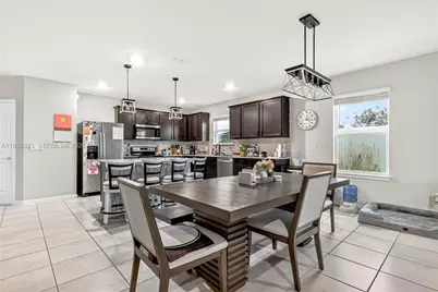 906 906 Swaying Sawgrass Avenue, Ruskin, Ruskin, FL 33570 - Photo 12