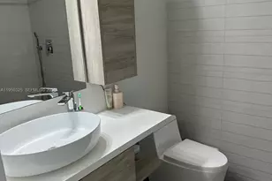 8135 NW 108th Ave, Doral, FL 33178 - Photo 4