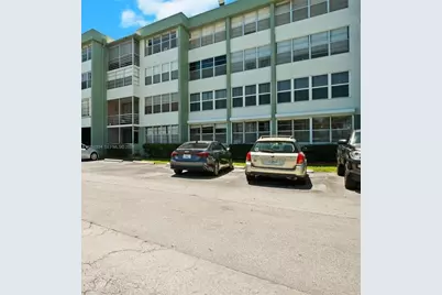 2771 Taft St #411, Hollywood, FL 33020 - Photo 2
