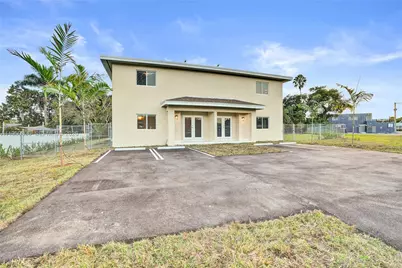 250 NE 119th Terrace, Miami, FL 33161 - Photo 2