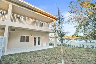 250 NE 119th Terrace, Miami, FL 33161 - Photo 4