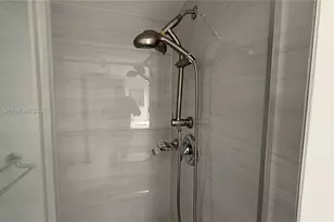 370 NW 76th Ave, Margate, FL 33063 - Photo 12