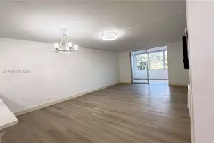 370 NW 76th Ave, Margate, FL 33063 - Photo 4