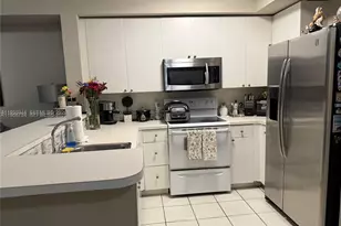 11060 SW 196th St, Cutler Bay, FL 33157 - Photo 2