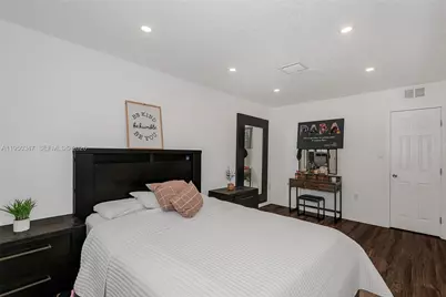 5565 NW 194th Ln, Miami Gardens, FL 33055 - Photo 22