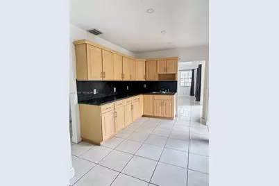 3623 SW 5th Ter #3623, Miami, FL 33135 - Photo 8
