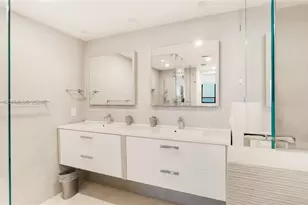 3 Grove Isle Dr, Miami, FL 33133 - Photo 38