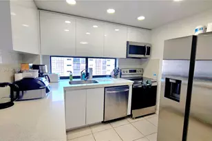 16909 N Bay Rd, Sunny Isles Beach, FL 33160 - Photo 2