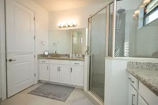 11824 SW 13th Ct, Pembroke Pines, FL 33025 - Photo 62