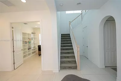 11824 SW 13th Ct, Pembroke Pines, FL 33025 - Photo 18