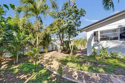 7601 Farragut St, Hollywood, FL 33024 - Photo 48