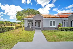 8394 SW 148th Ave, Miami, FL 33193 - Photo 2