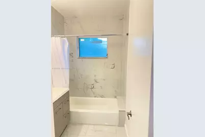 145 S Shore Dr #2, Miami Beach, FL 33141 - Photo 10