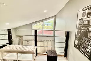 10625 NW 30th Pl, Sunrise, FL 33322 - Photo 14