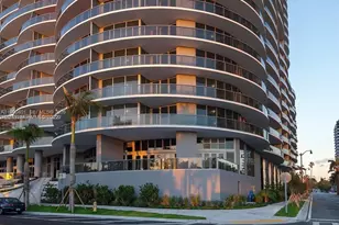 488 NE 18th St, Miami, FL 33132 - Photo 2