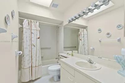 10738 N Saratoga Dr, Cooper City, FL 33026 - Photo 20